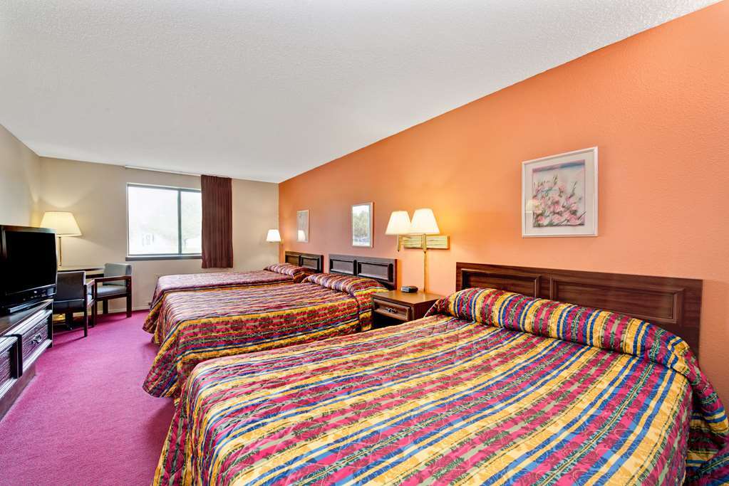 Super 8 By Wyndham Shelbyville Rom bilde