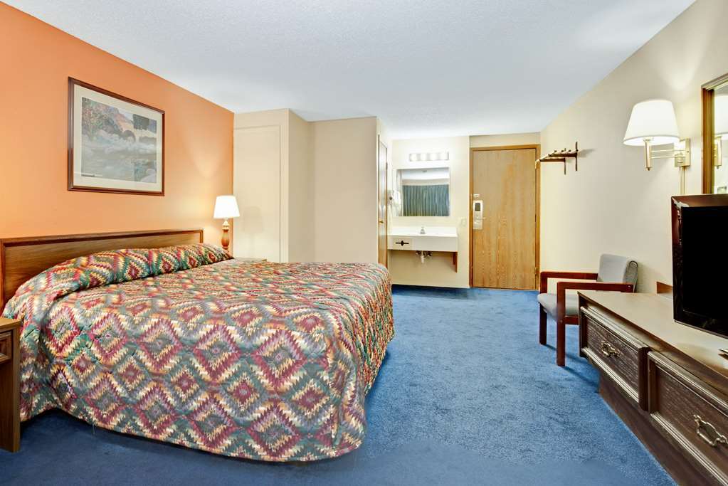 Super 8 By Wyndham Shelbyville Rom bilde